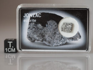 Jonzac (eucrite) - 0.446g part slice