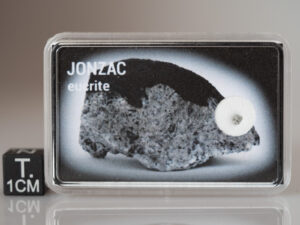 Jonzac (eucrite) - fragment nr 25
