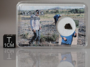 Saricicek (howardite) - 0.082g fragment crusted