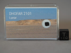 Dhofar 2101 (lunar) - 0.042g part slice