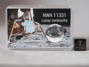 NWA 11331 (lunar) - 0.754g slice