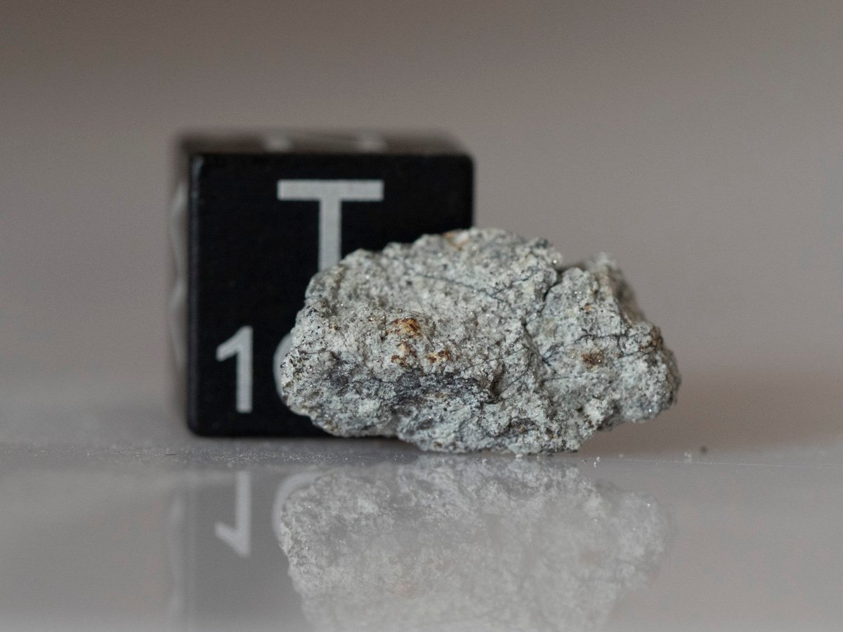 Agen (H5) - 0.70g fragment