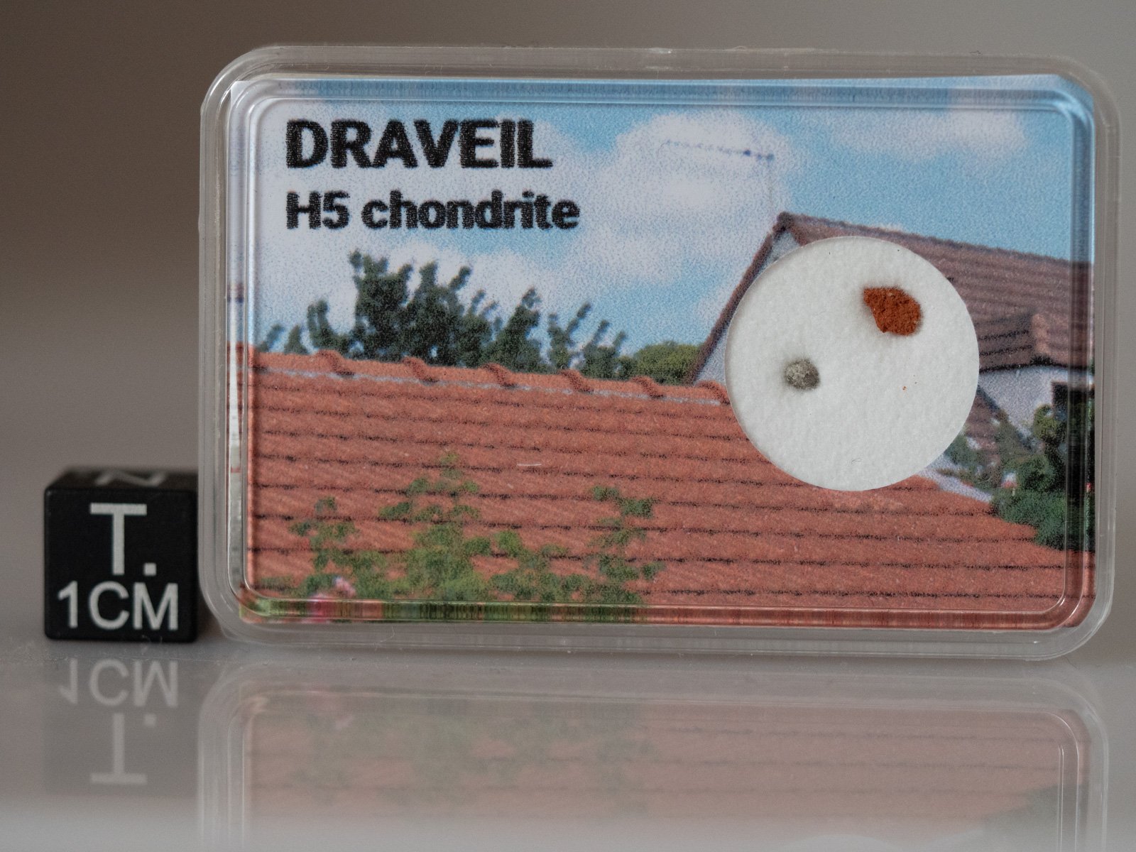Draveil - fragment nr 54 with tile