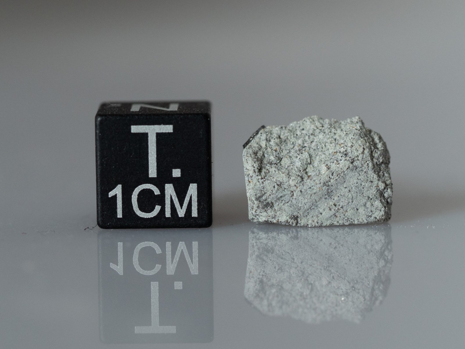 Drelow (L6) - 1.03g fragment - Image 2