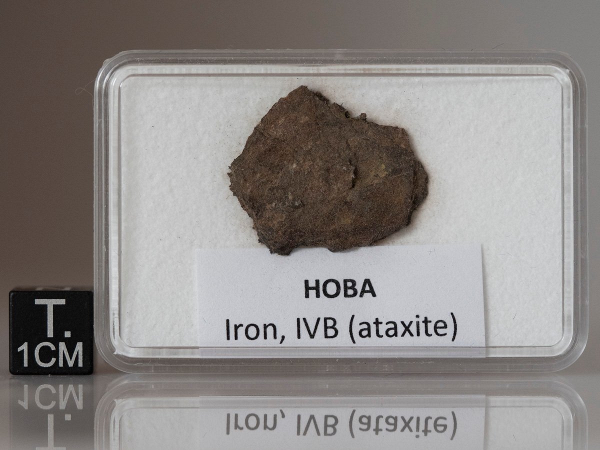 Hoba (ataxite) - 2.82g shale fragment