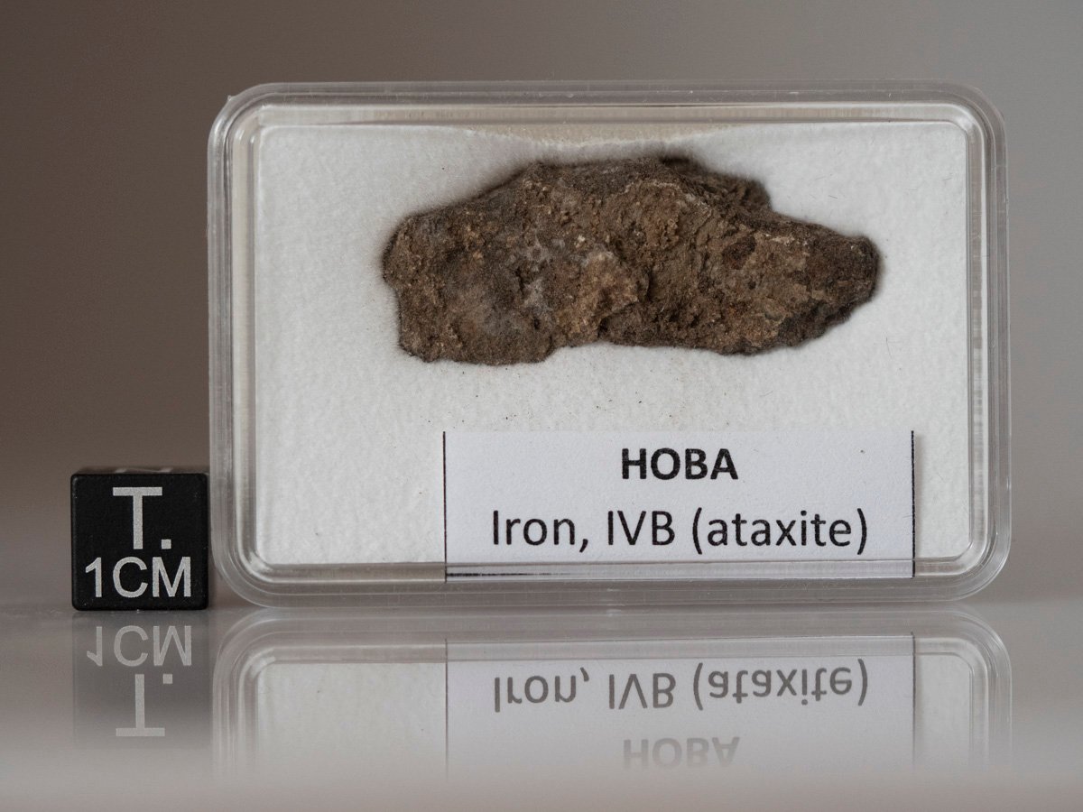 Hoba (ataxite) - 5.50g shale fragment