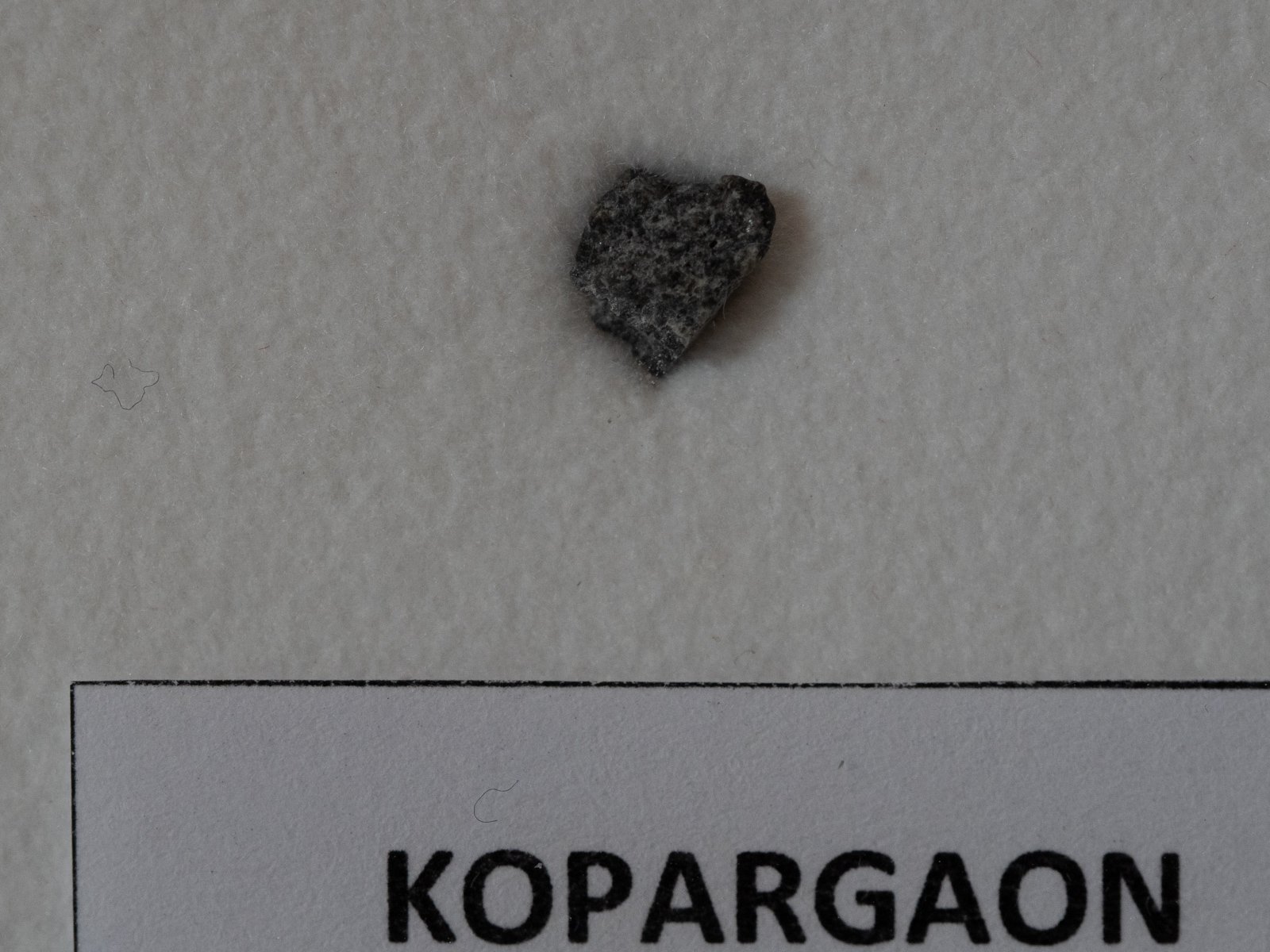 Kopargaon  (LL5) - 0.08g fragment - Image 2
