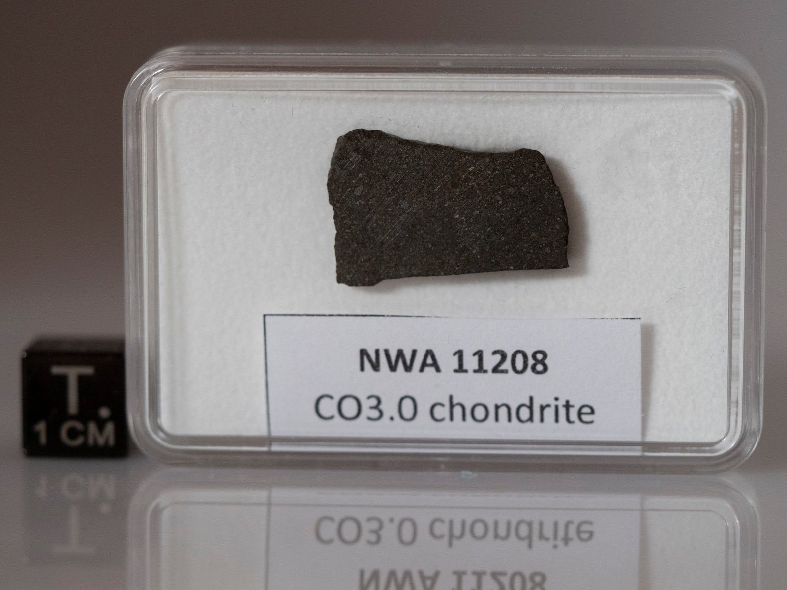 NWA 11208 (CO 3.0) - 1.86g slice