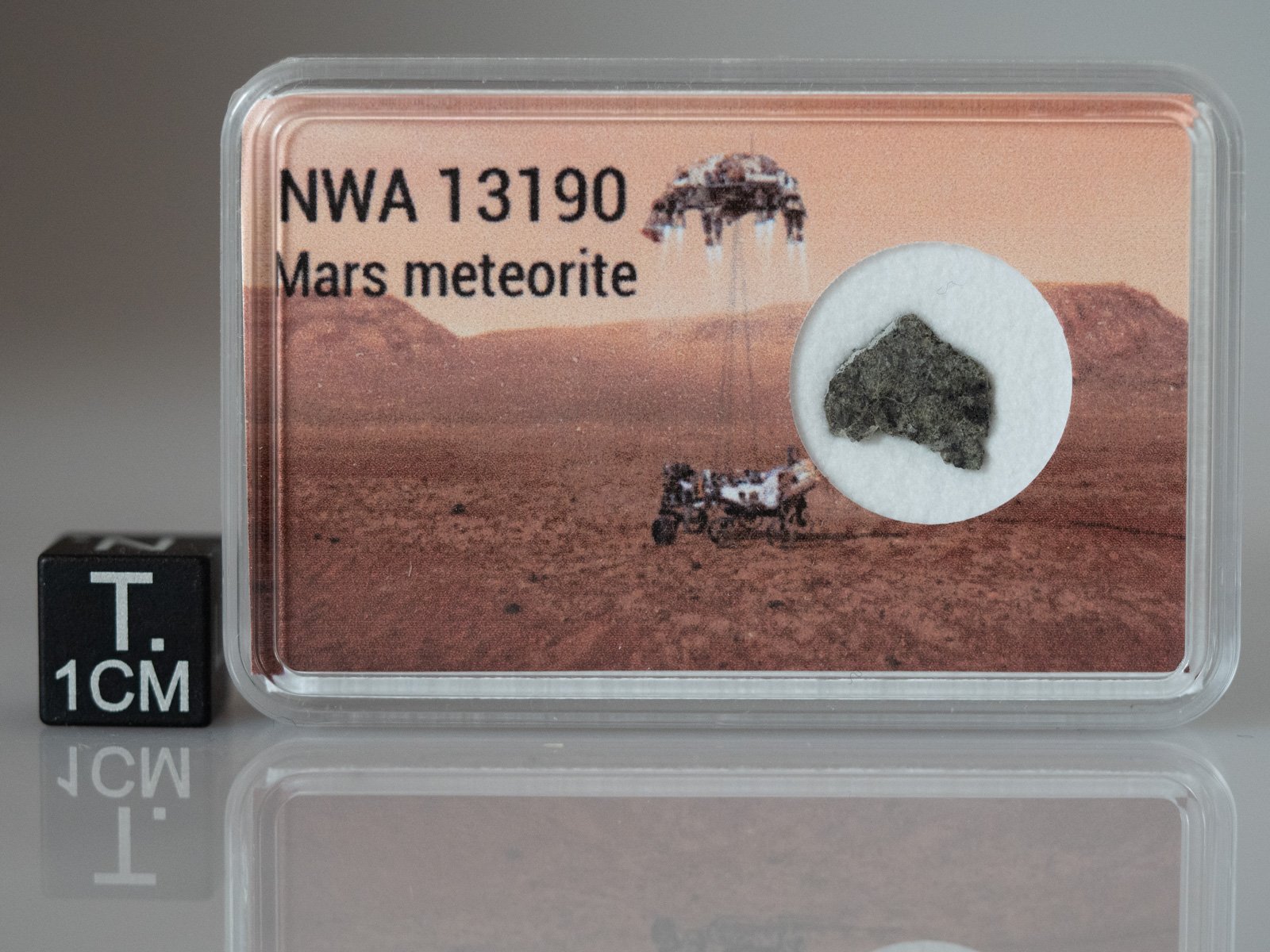 NWA 13190 (shergottite) - 0.142g part slice