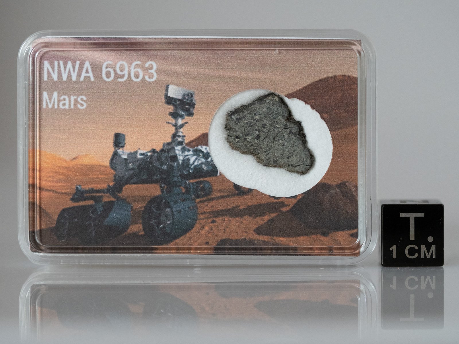 NWA 6963 (shergottite) - 0.43g slice