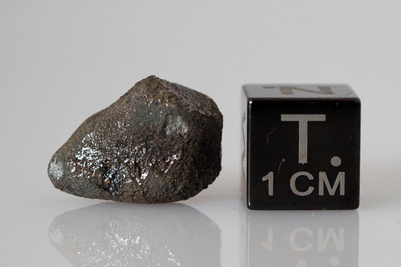 Saricicek (howardite) - 2.35g specimen - Image 4