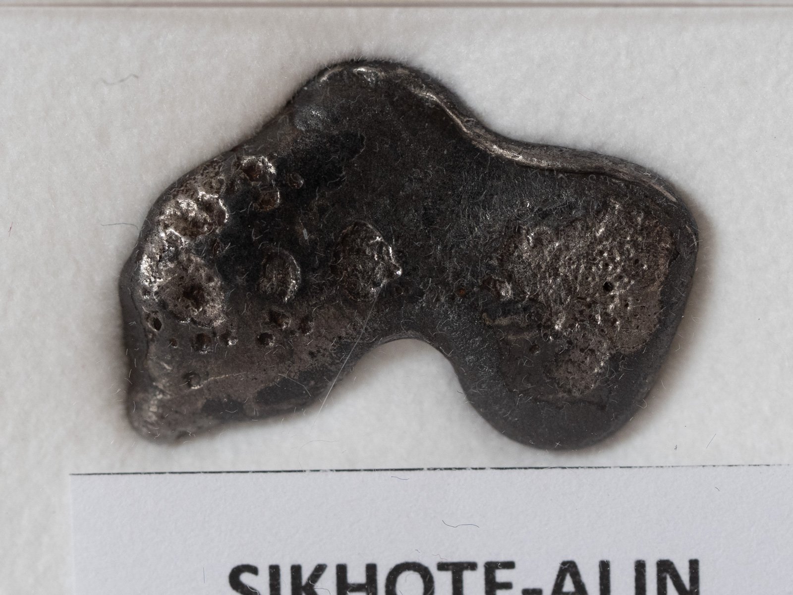 Sikhote-Alin (IIAB) - 6.43g specimen - Image 2