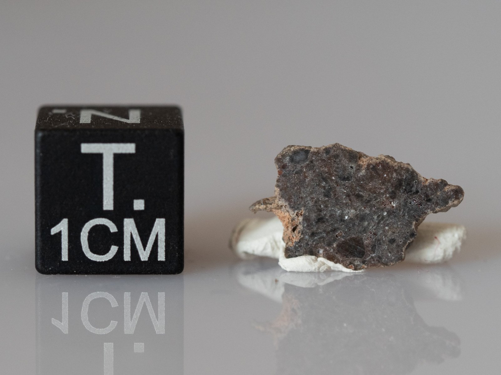 Tisserlitine 001 (feldsp. breccia) - 0.218g slice - Image 2