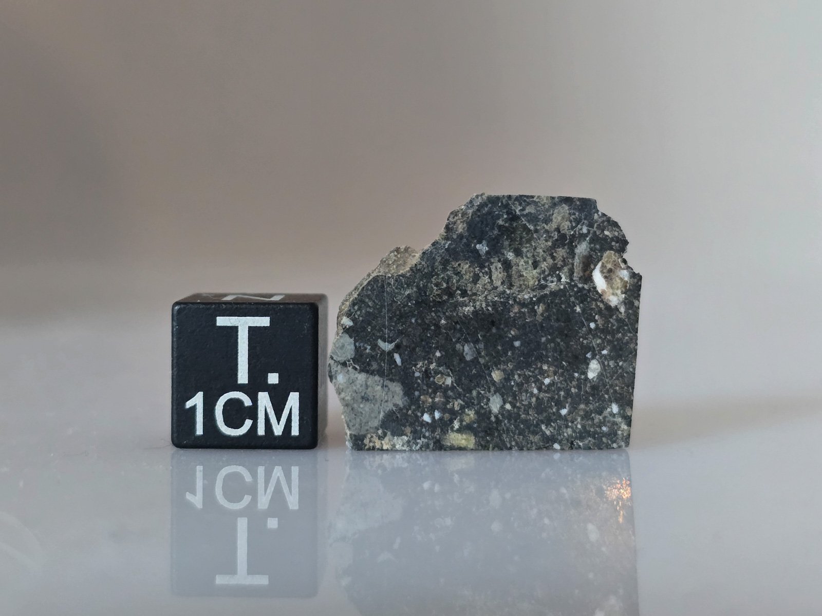 NEA 078 (fragmental breccia) - 1.635g - Image 2