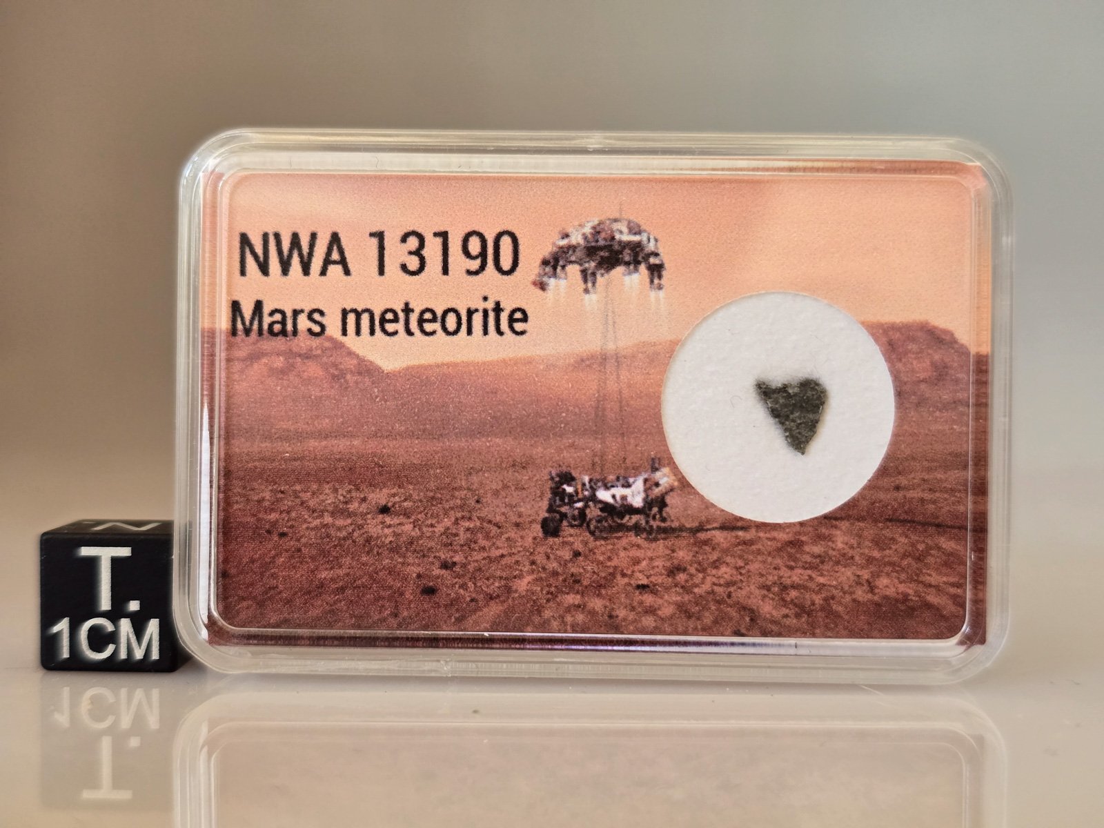 NWA 13190 (shergottite) - 0.034g part slice