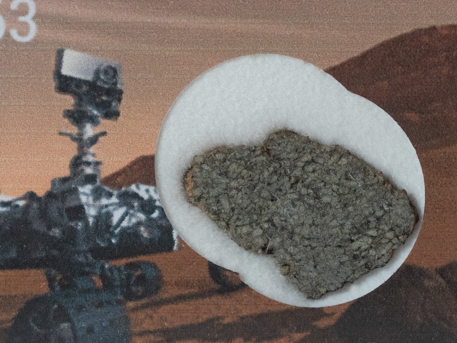 NWA 6963 (shergottite) - 0.522g fragment with crust - Image 2